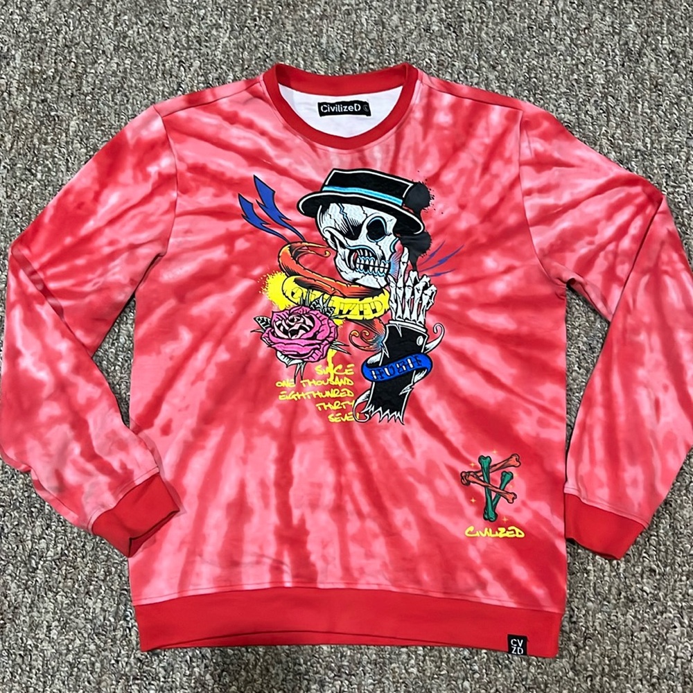 Tie-dye, white and red civilived sweater